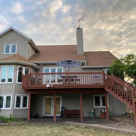 فيلا House On Grass Runway With Fly-In/Fly-Out Access Tecumseh المظهر الخارجي الصورة